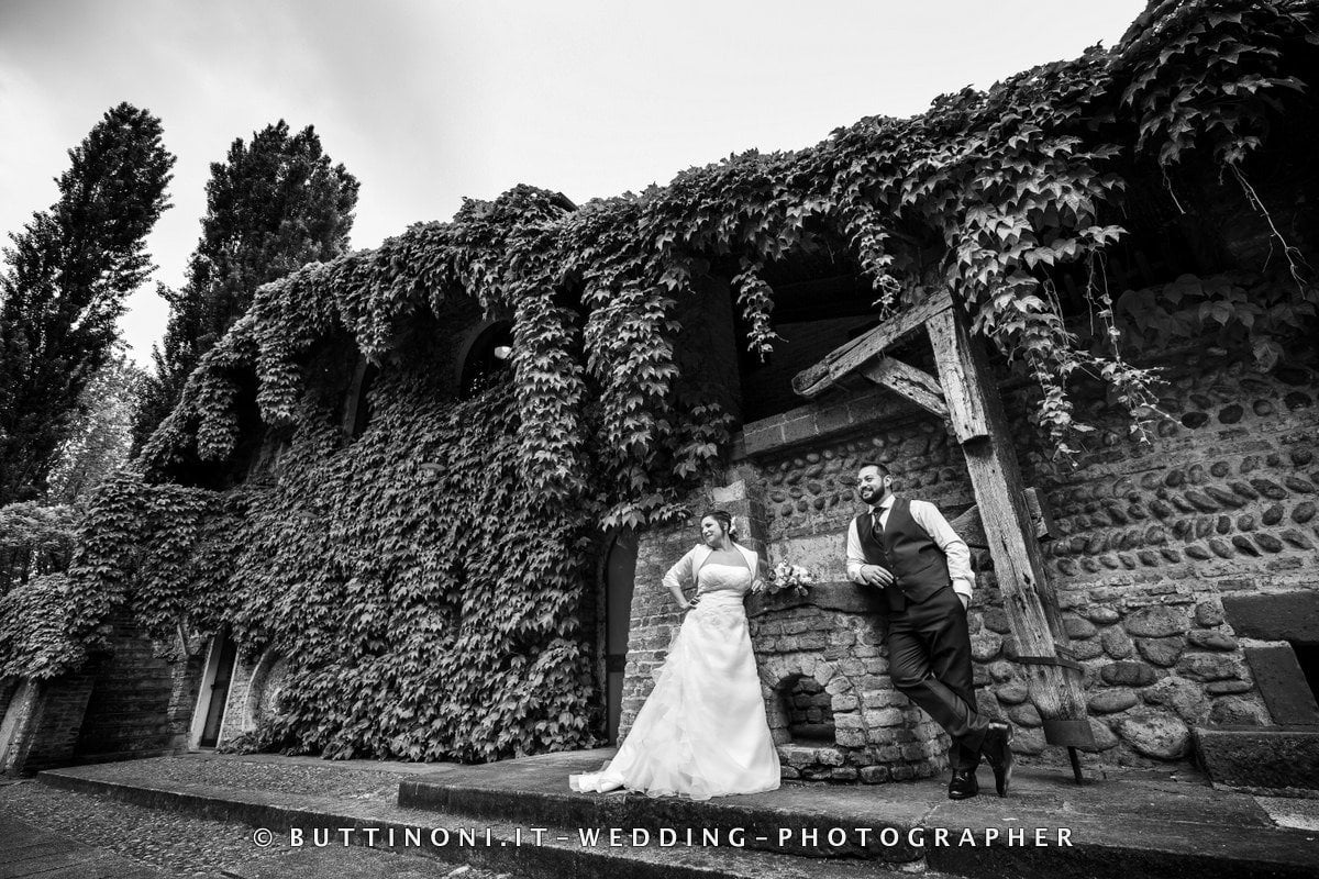 Parco Giardino Sposi Matrimonio Ristorante La Bassanina Fornovo Caravaggio Bergamo Reportage senza pose © Carlo Buttinoni Fotografo