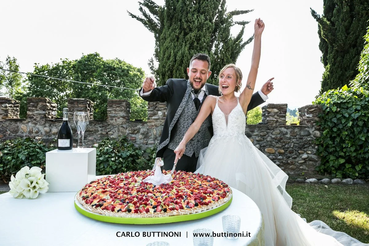 Castello della Marigolda 268 Torta Sposi-Matrimonio-Castello-Marigolda-Curno- Bergamo-Carlo-Buttinoni-Fotografo