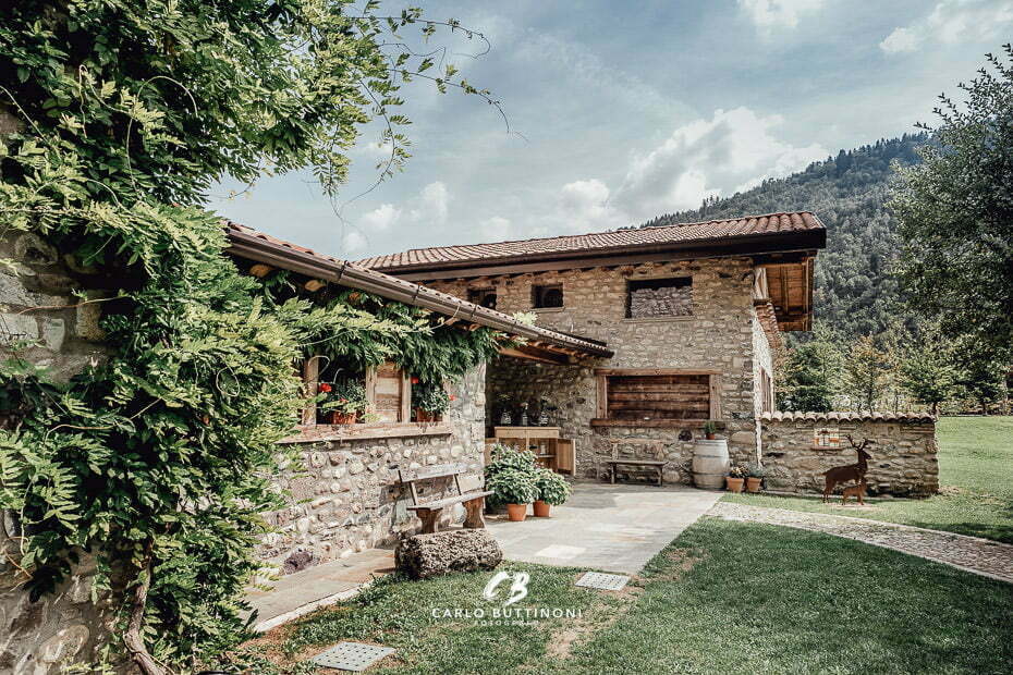 Matrimonio Agriturismo Larice 154 Ingresso Fotografo-Matrimonio-Agriturismo-Larice-Clusone-Bergamo