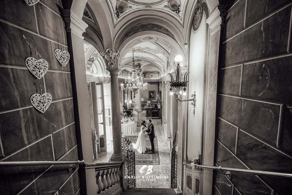 Matrimonio Palazzo Colleoni 201 Fotografo Matrimonio Location Sposi scalinata Ristorante Palazzo Colleoni Cortenuova Bergamo