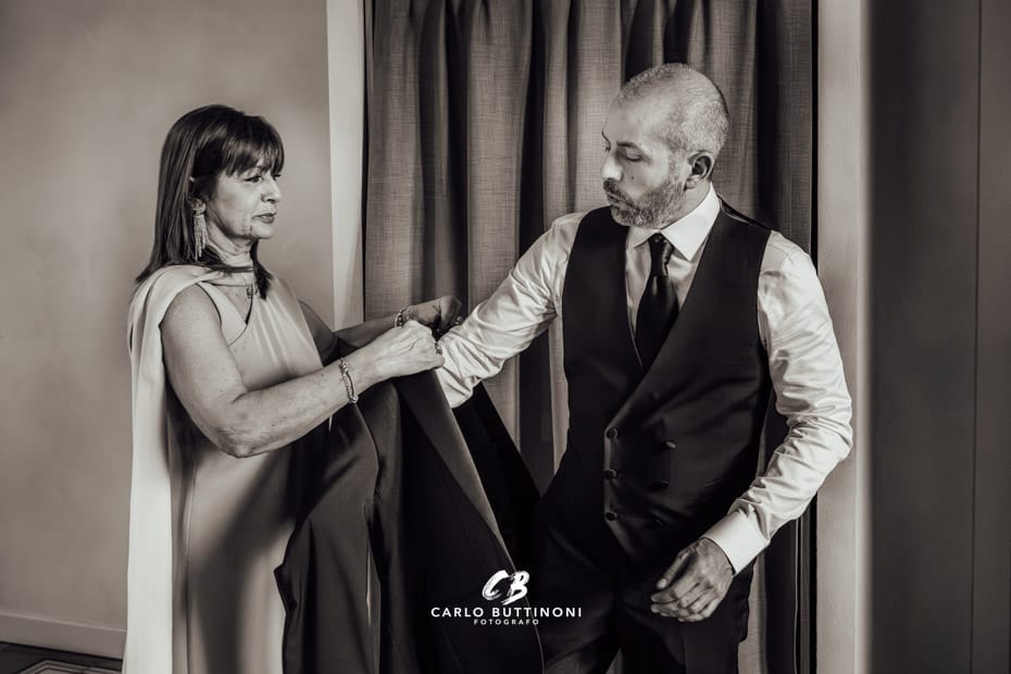 Tenuta Serradesca 198 Preparazione sposo Reportage Sposi Carlo Buttinoni Fotografo Matrimonio Ristorante-Tenuta Serradesca Acquaroli Scanzorosciate Bergamo Milano Brescia