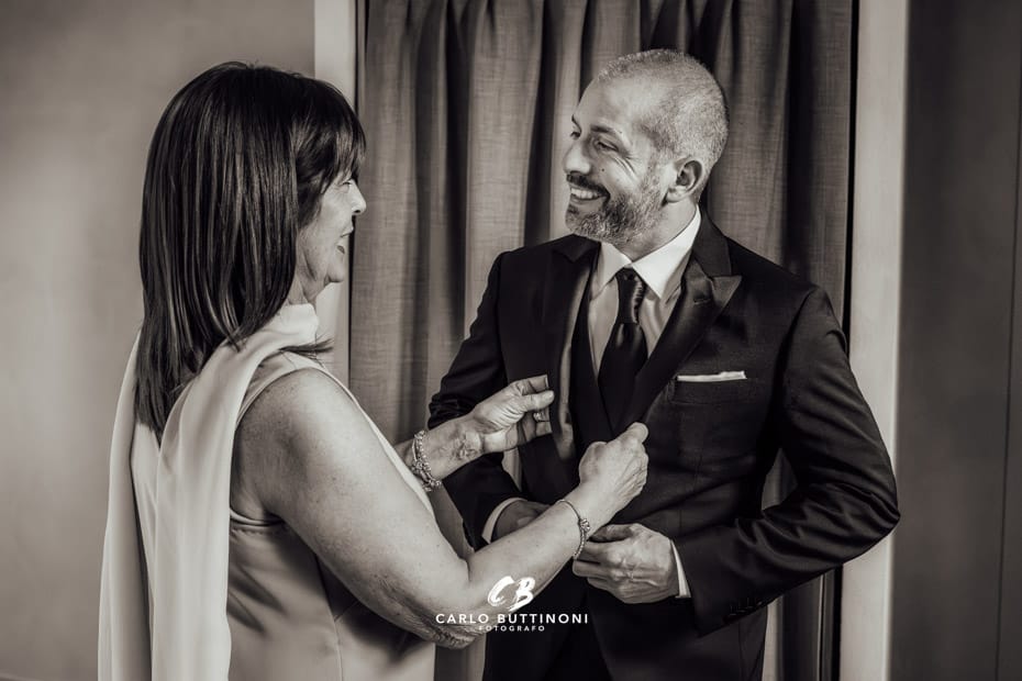 Tenuta Serradesca 199 Preparazione sposo Reportage Sposi Carlo Buttinoni Fotografo Matrimonio Ristorante-Tenuta Serradesca Acquaroli Scanzorosciate Bergamo Milano Brescia