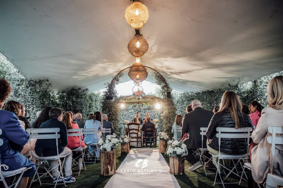 Tenuta Serradesca 226 allestimento floreale Cerimonia Chiesetta vegetale Reportage Sposi Carlo Buttinoni Fotografo Matrimonio Ristorante-Tenuta Serradesca Acquaroli Scanzorosciate Bergamo Milano Brescia
