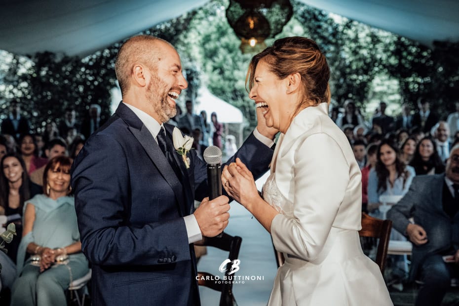 Tenuta Serradesca 232 Scambio anelli Rito civile Cerimonia Chiesetta vegetale Reportage Sposi Carlo Buttinoni Fotografo Matrimonio Ristorante-Tenuta Serradesca Acquaroli Scanzorosciate Bergamo Milano Brescia