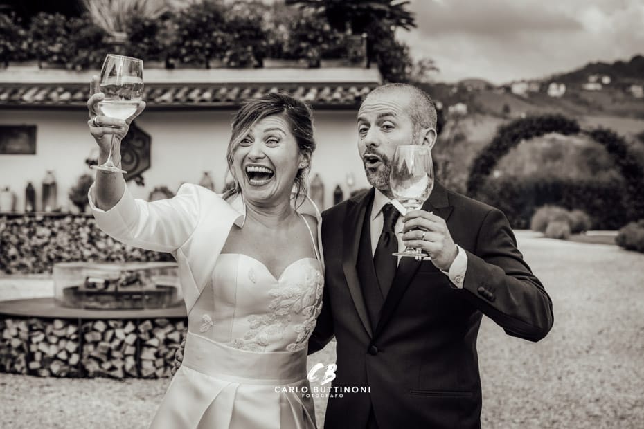 Tenuta Serradesca 244 Aperitivo Reportage Sposi Carlo Buttinoni Fotografo Matrimonio Ristorante-Tenuta Serradesca Acquaroli Scanzorosciate Bergamo Milano Brescia