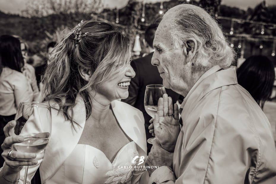 Tenuta Serradesca 251 Aperitivo Reportage Sposi Carlo Buttinoni Fotografo Matrimonio Ristorante-Tenuta Serradesca Acquaroli Scanzorosciate Bergamo Milano Brescia