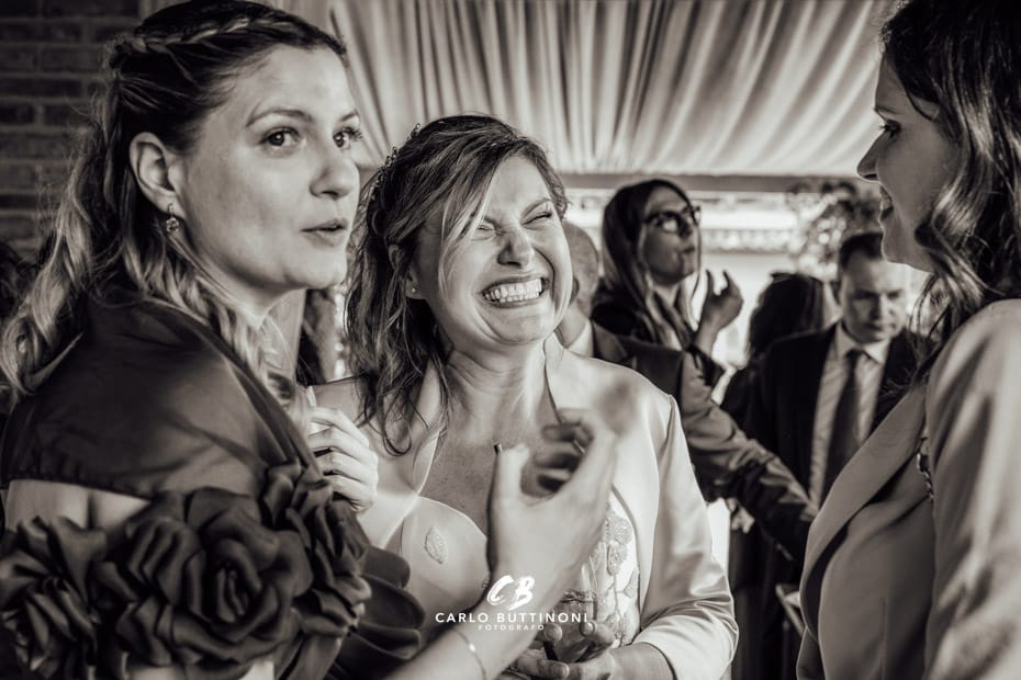Tenuta Serradesca 262 Aperitivo sposi ed invitati Reportage Sposi Carlo Buttinoni Fotografo Matrimonio Ristorante-Tenuta Serradesca Acquaroli Scanzorosciate Bergamo Milano Brescia