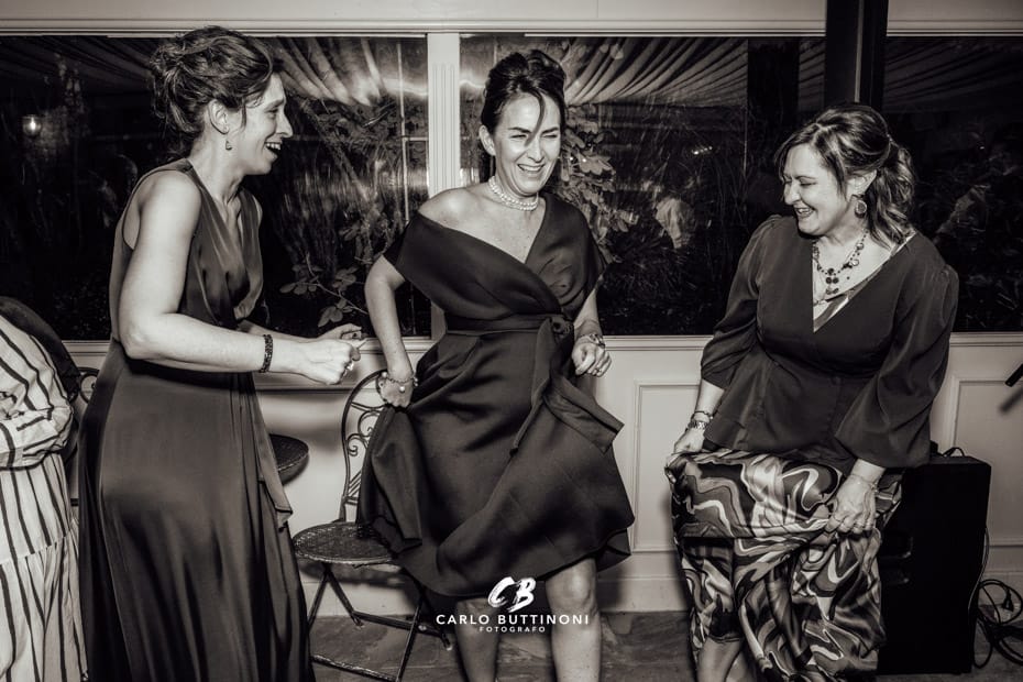 Tenuta Serradesca 311 Reportage balli sposi e invitati Veranda Ristorante Tenuta Serradesca Acquaroli Scanzorosciate Bergamo Milano Brescia - Carlo Buttinoni Fotografo Matrimonio