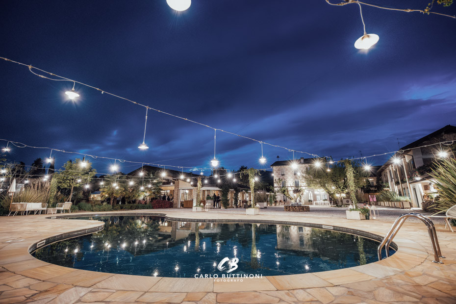 Tenuta Serradesca 325 Piscina e Corte dei Gelsi Reportage Sposi Carlo Buttinoni Fotografo Matrimonio Ristorante-Tenuta Serradesca Acquaroli Scanzorosciate Bergamo Milano Brescia
