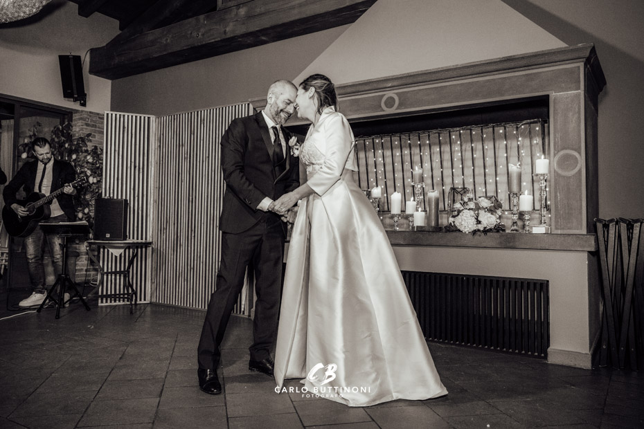Tenuta Serradesca 328 Reportage Primo Ballo Sposi Sala da pranzo Ristorante Tenuta Serradesca Acquaroli Scanzorosciate Bergamo Milano Brescia - Carlo Buttinoni Fotografo Matrimonio