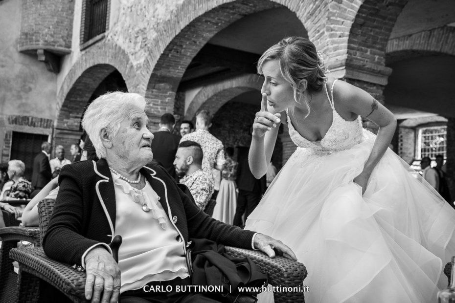 Fotografo Matrimonio Milano 34 Aperitivo Sposi-Matrimonio-Castello-Marigolda-Curno- Bergamo-Carlo-Buttinoni-Fotografo